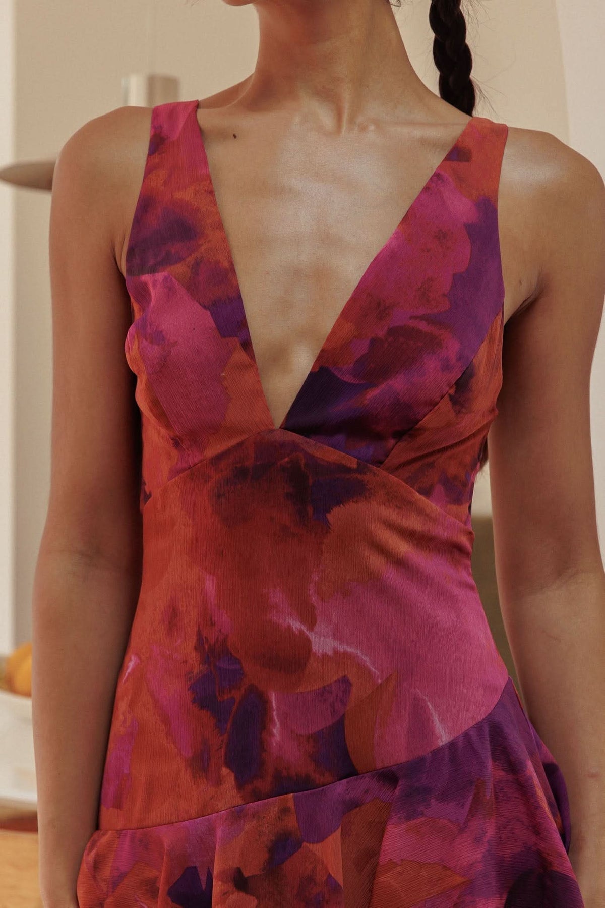 EVA | VESTIDO MIDI CON VOLANTES